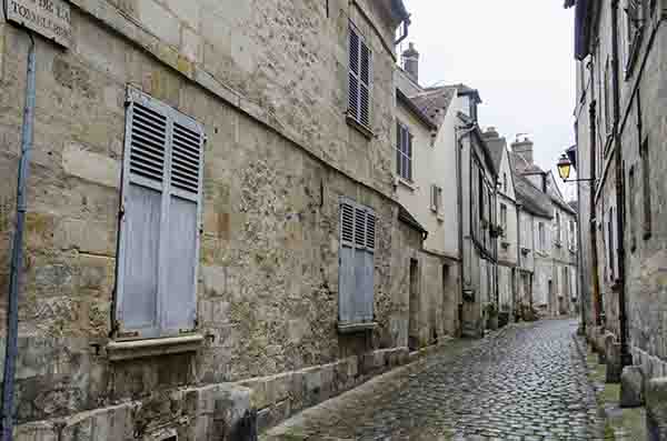Francia - Senlis 04.jpg